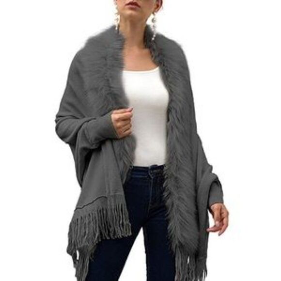 NEW Elegant Soft Fur Sweater Poncho Shawl - Picture 10 of 15